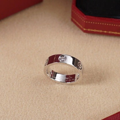 [Okajuri Jewelry] LOVE 5.5MM 3 DIAMOND RING
