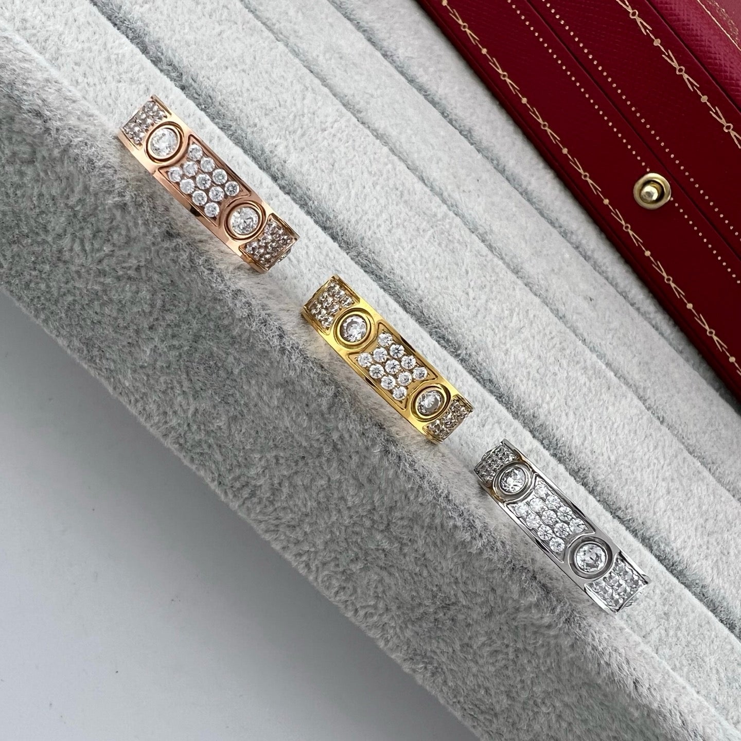 [Okajuri Jewelry] LOVE 5.5MM FULL-PAVE 6-DIAMOND RING