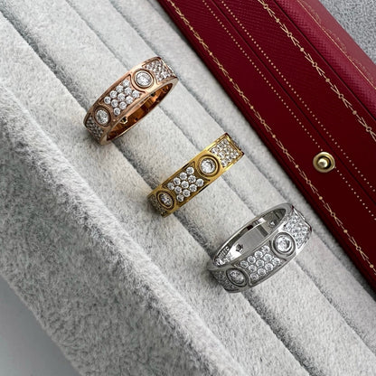 [Okajuri Jewelry] LOVE 5.5MM FULL-PAVE 6-DIAMOND RING