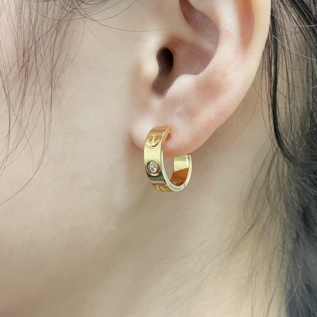 [Okajuri Jewelry] LOVE EARRINGS 5.7MM 2 DIAMONDS