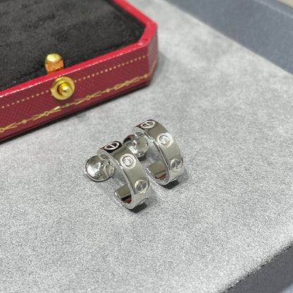 [Okajuri Jewelry] LOVE EARRINGS 5.7MM 2 DIAMONDS