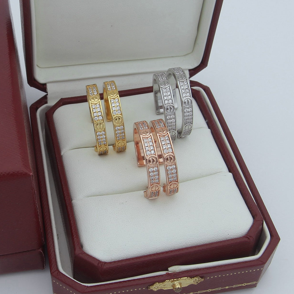[Okajuri Jewelry] LOVE EARRINGS 3.6MM DIAMOND PAVED