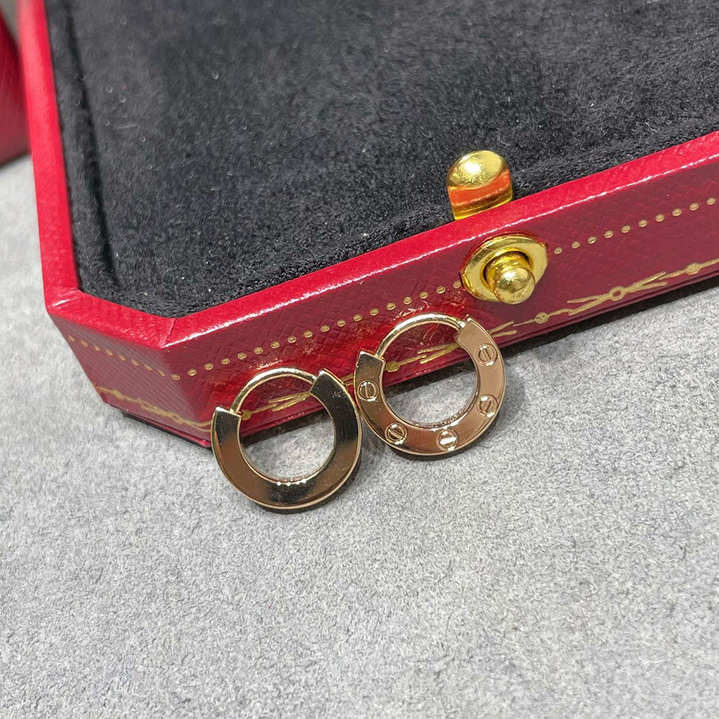 [Okajuri Jewelry] LOVE MINI EARRINGS