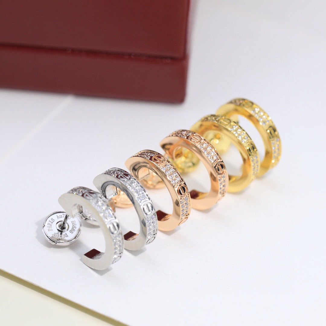 [Okajuri Jewelry] LOVE 5.5MM DIAMOND PAVED EARRINGS