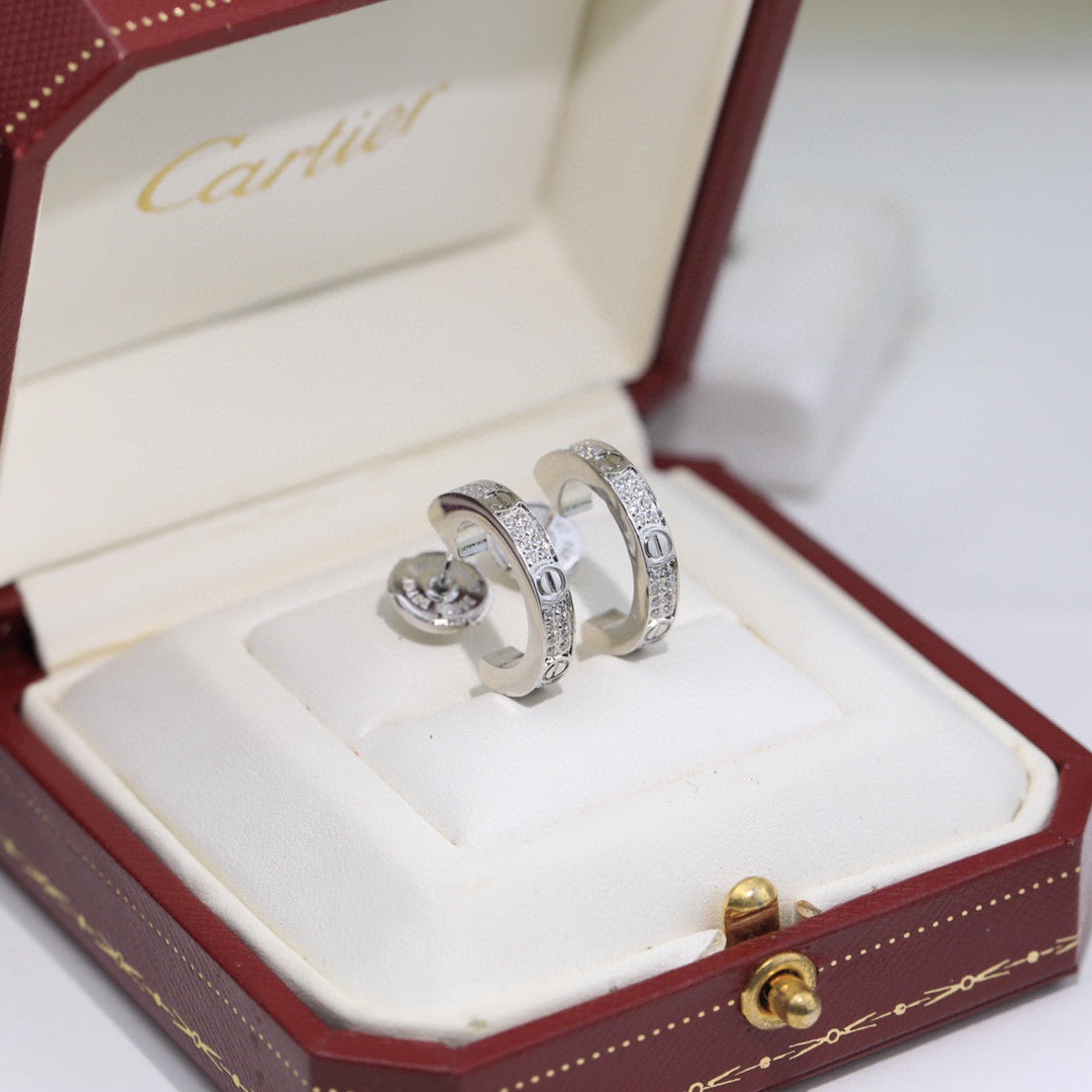 [Okajuri Jewelry] LOVE 5.5MM DIAMOND PAVED EARRINGS