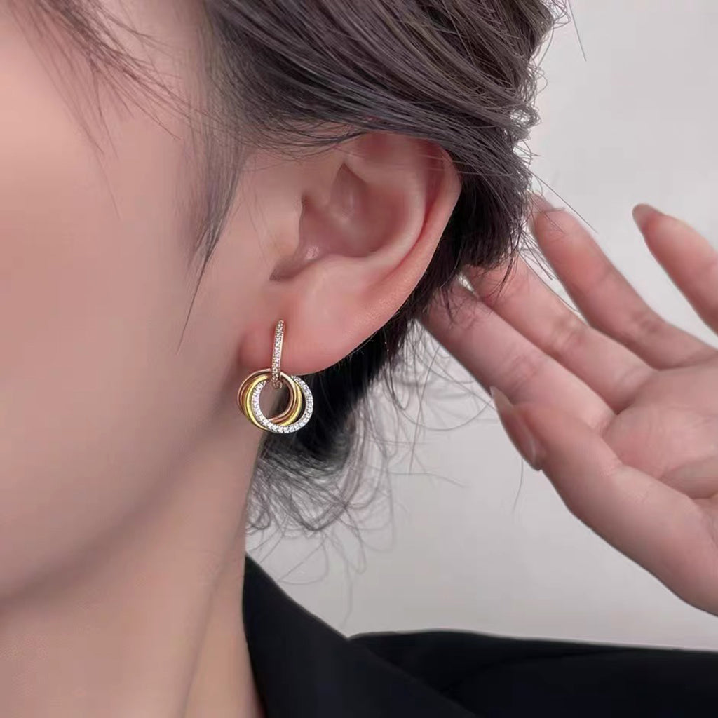 [Okajuri Jewelry] TRINITY HALF DIAMOND  EARRINGS