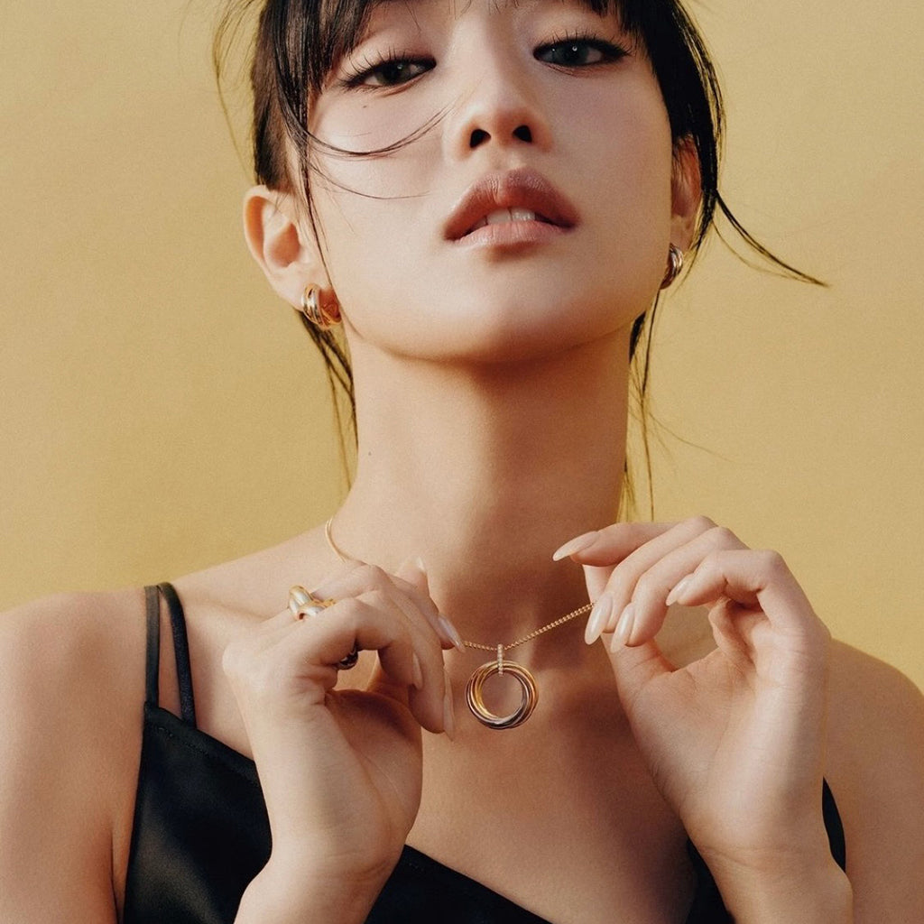 [Okajuri Jewelry] TRINITY MEDIUM  DIAMONDS NECKLACE