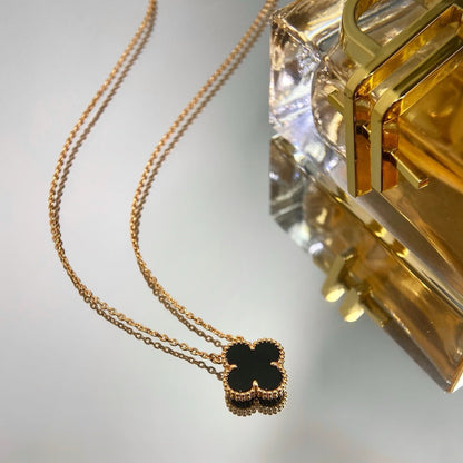 [Okajuri Jewelry] CLOVER 15MM BLACK ONYX SINGLE FLOWER NECKLACE
