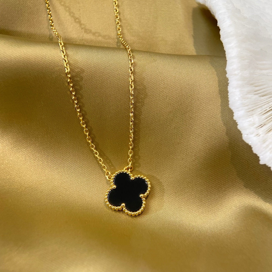 [Okajuri Jewelry]CLOVER 15MM BLACK ONYX SINGLE FLOWER NECKLACE