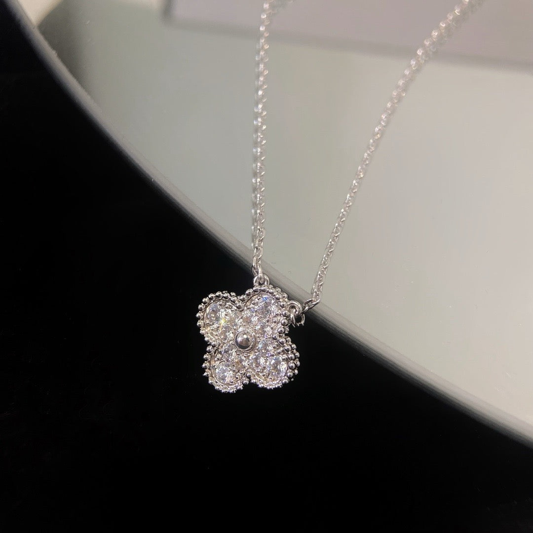 [Okajuri Jewelry]CLOVER 15MM DIAMOND SINGLE FLOWER NECKLACE