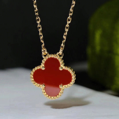 [Okajuri Jewelry]CLOVER 15MM CARNELIAN SINGLE FLOWER NECKLACE