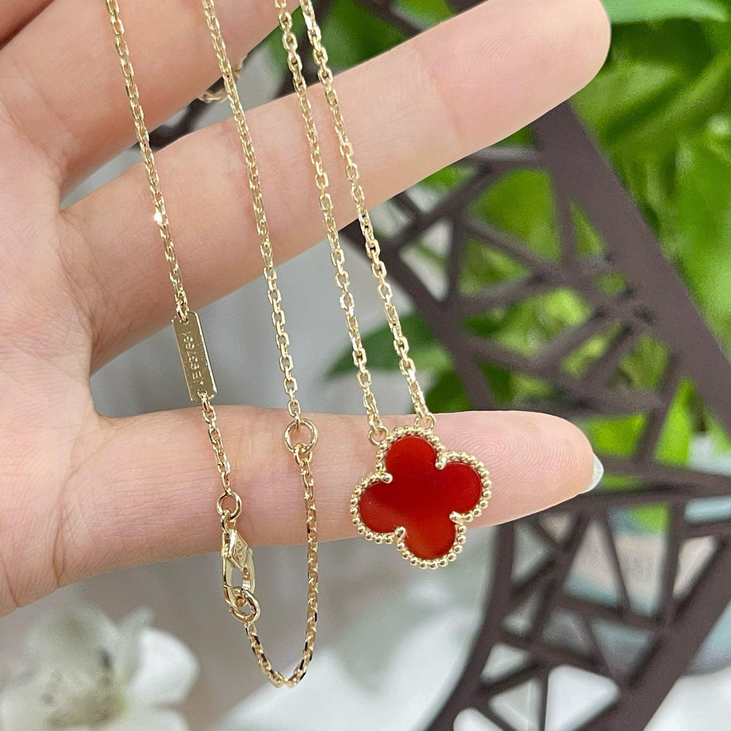 [Okajuri Jewelry]CLOVER 15MM CARNELIAN SINGLE FLOWER NECKLACE