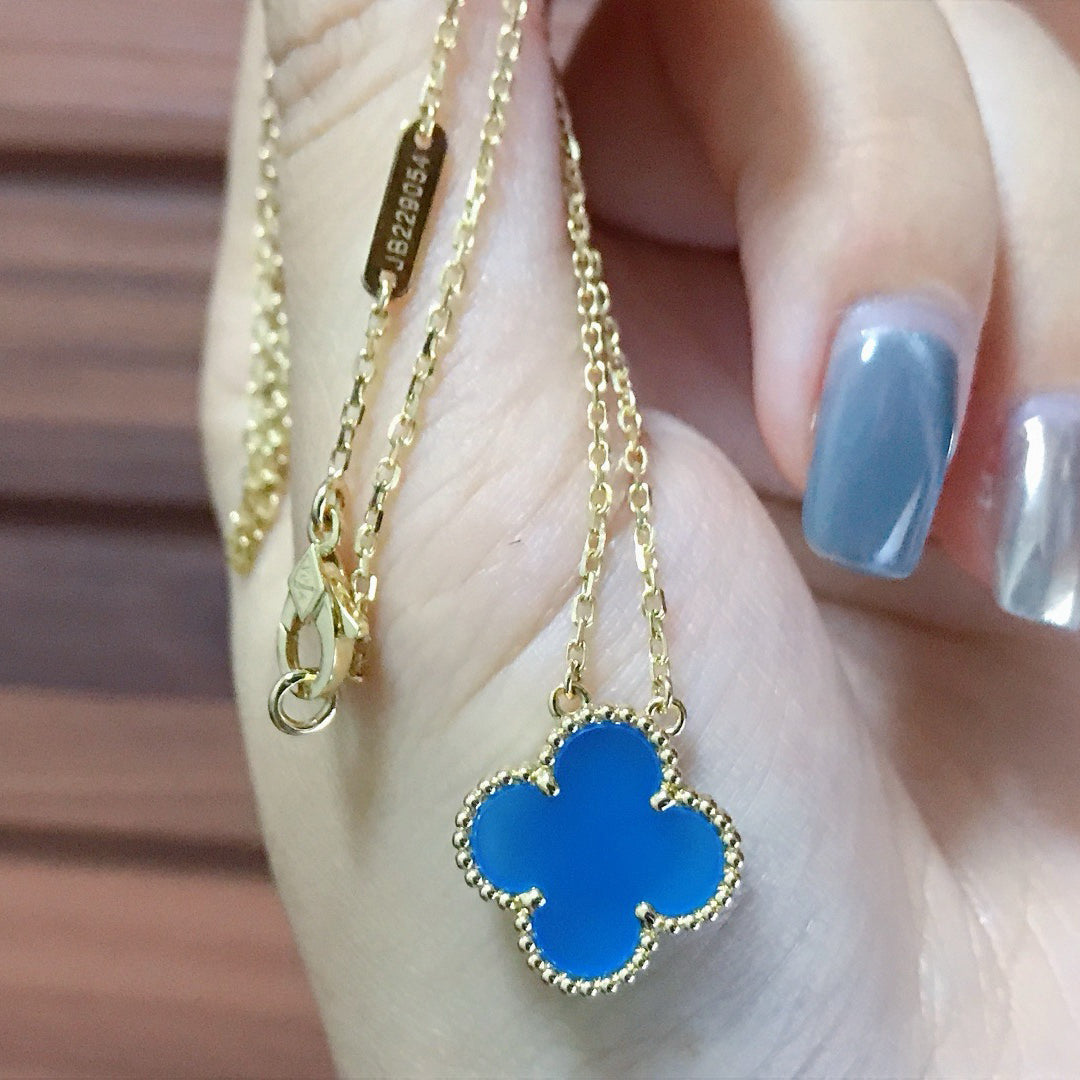 [Okajuri Jewelry]CLOVER 15MM BLUE AGATE NECKLACE