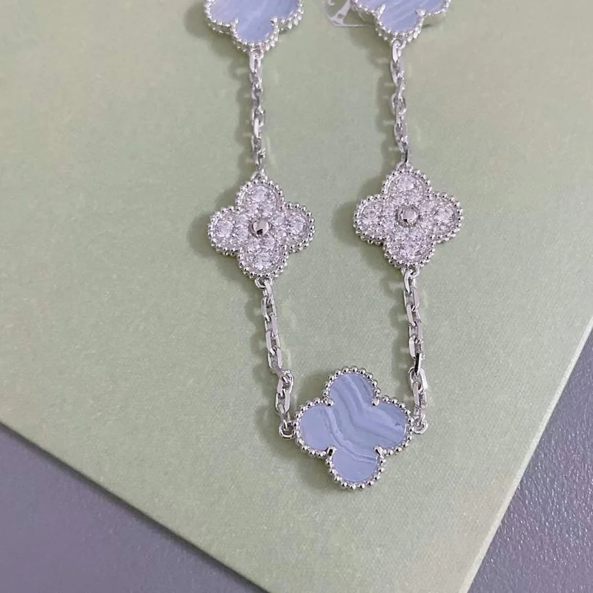 [Okajuri Jewelry] CLOVER 5 MOTIF PURPLE CHALCEDONY BRACELET COLLECTION