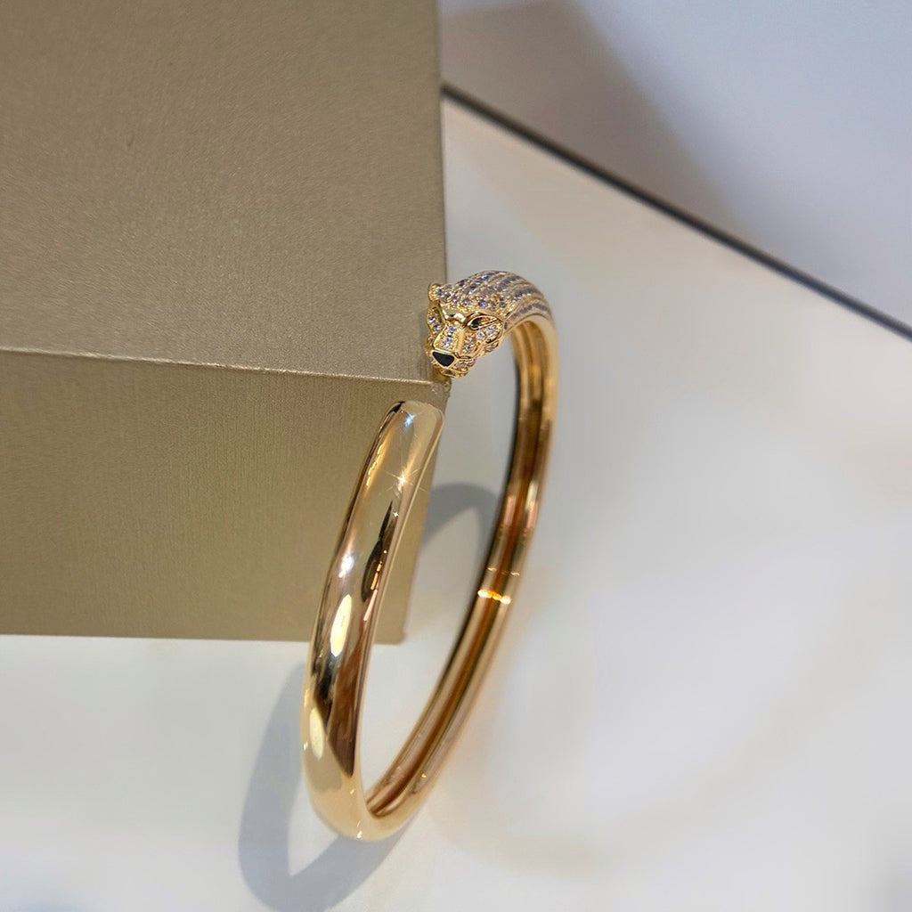 [Okajuri Jewelry] PANTHERE HALF DIAMOND OPEN BRACELET