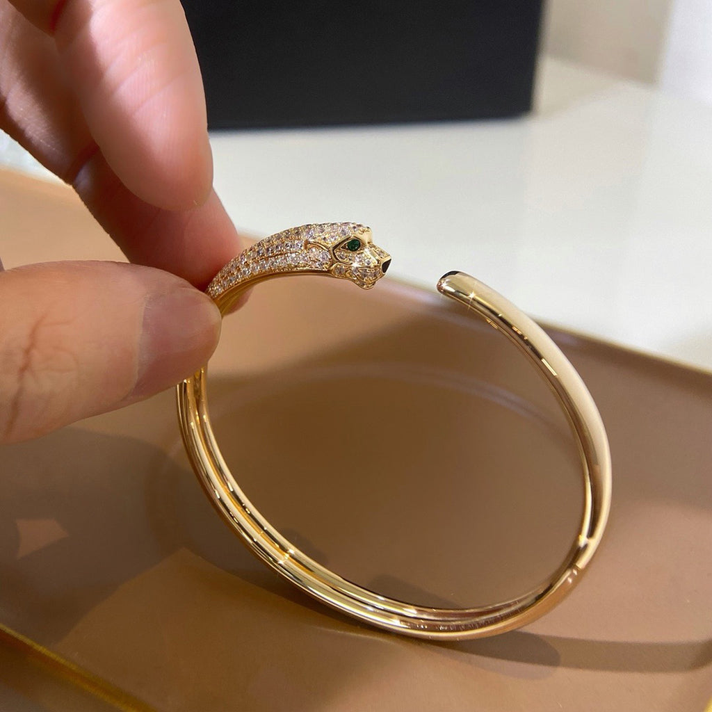 [Okajuri Jewelry] PANTHERE HALF DIAMOND OPEN BRACELET