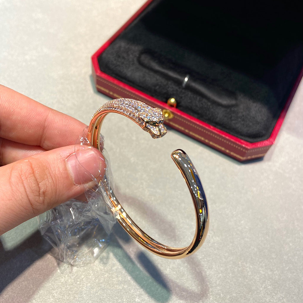 [Okajuri Jewelry] PANTHERE HALF DIAMOND OPEN BRACELET