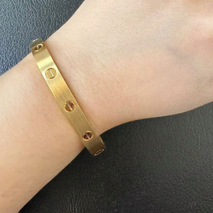 [Okajuri Jewelry] LOVE BRACELET 6.1MM BRUSHED