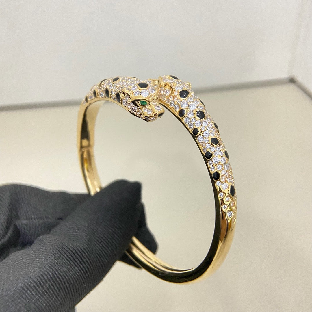[Okajuri Jewelry] PANTHERE DOUBLE HEADED HALF DIAMOND OPEN BRACELET