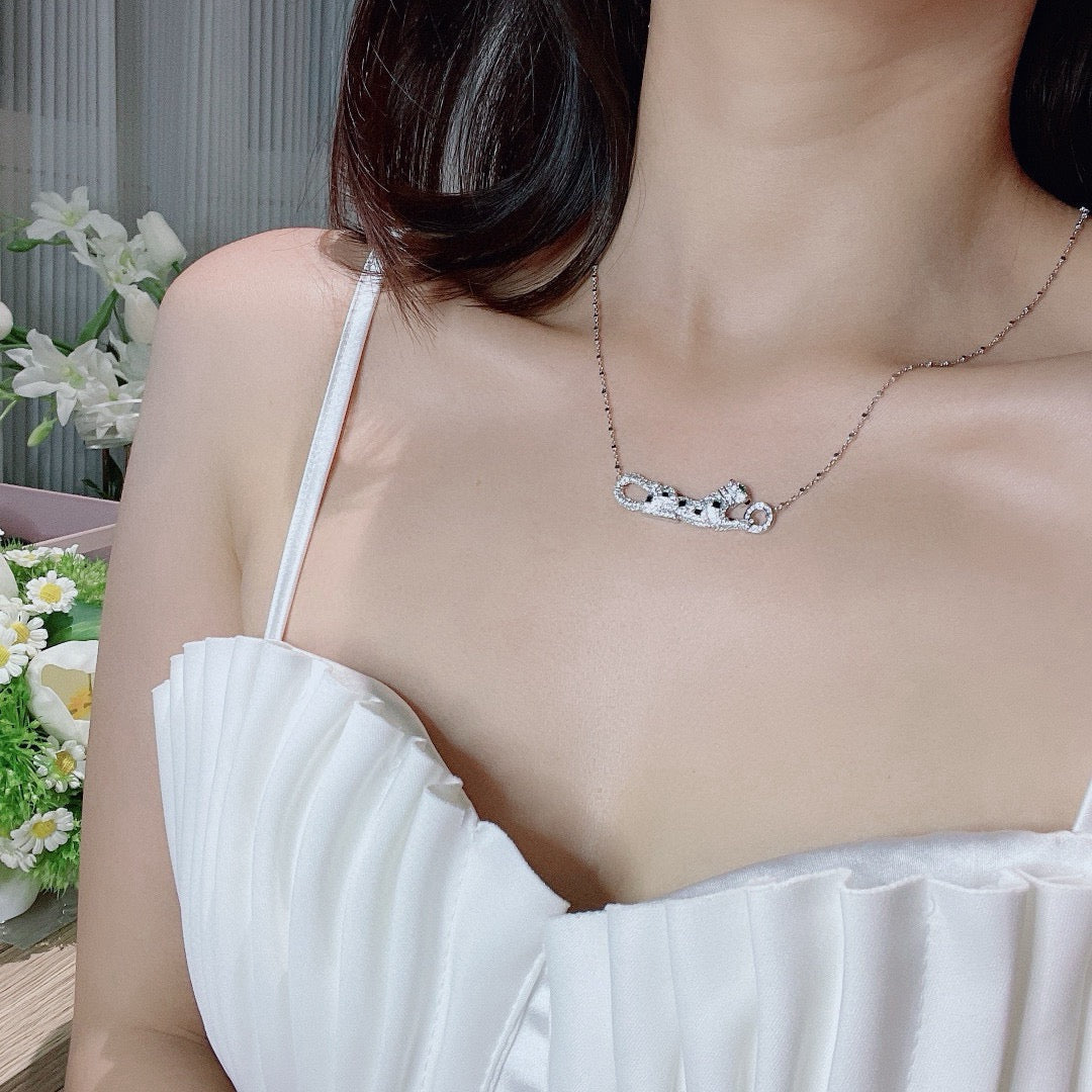 [Okajuri Jewelry] PANTHERE PAVED DIAMOND NECKLACE