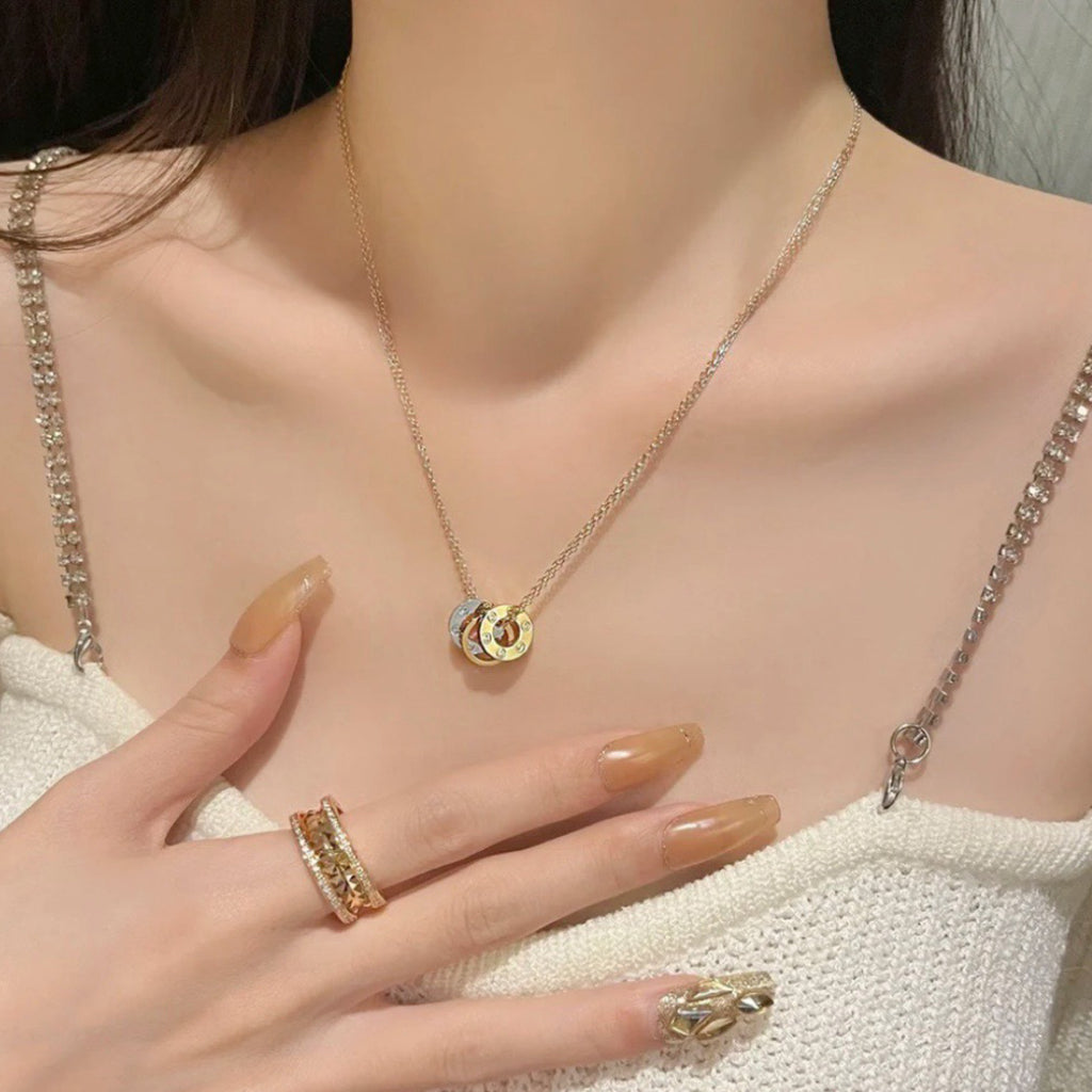 [Okajuri Jewelry] LOVE 6 DIAMOND PENDANT NECKLACE