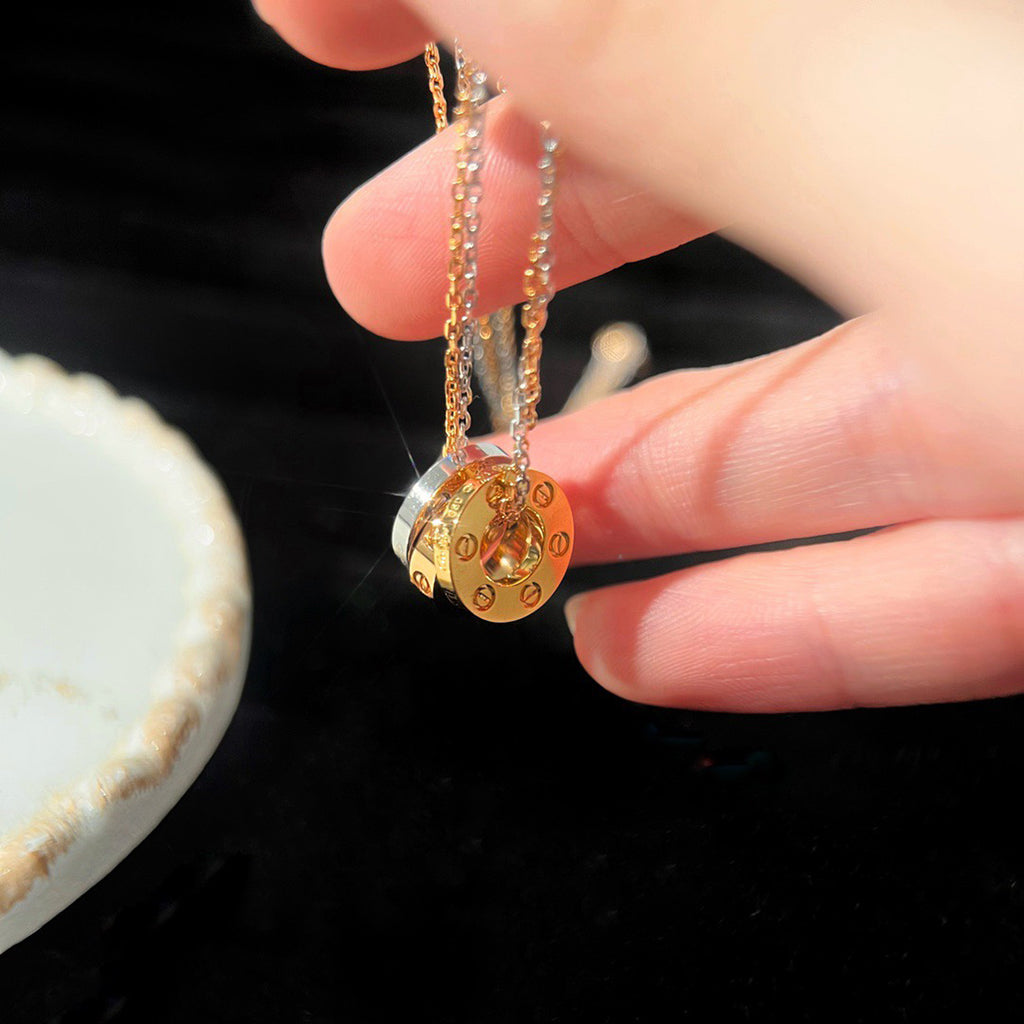 [Okajuri Jewelry] LOVE 6 DIAMOND PENDANT NECKLACE