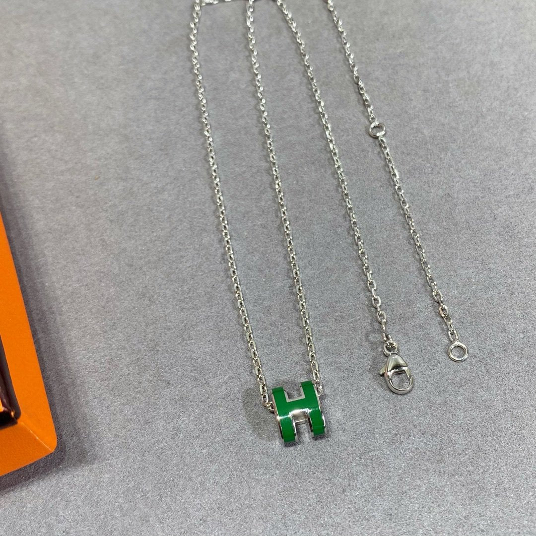 [Okajuri Jewelry]POP H GREEN NECKLACE SILVER AND GOLD