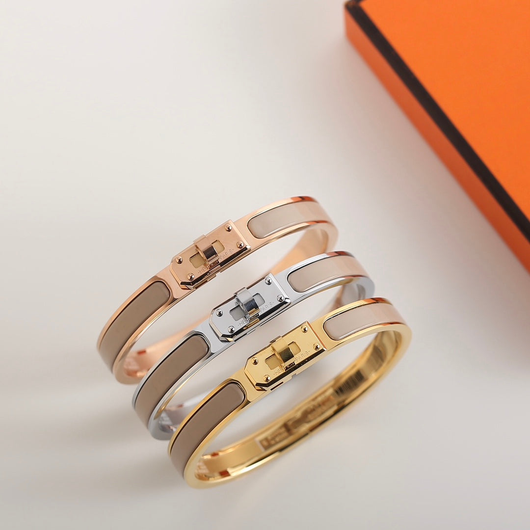 [Okajuri Jewelry]HM KELLY GREY BRACELET