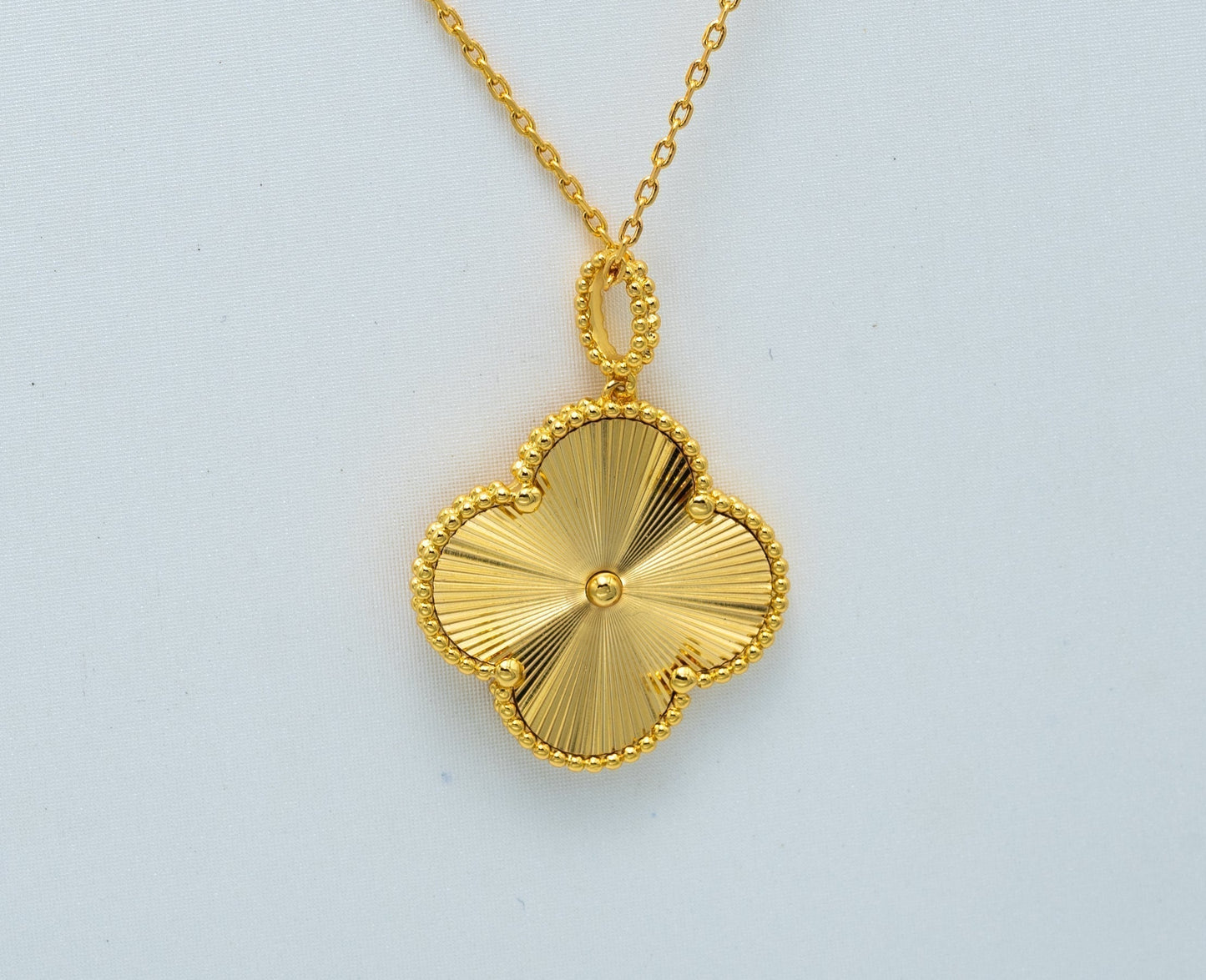 [Okajuri Jewelry]CLOVER 25MM PEDANT NECKLACE GOLD