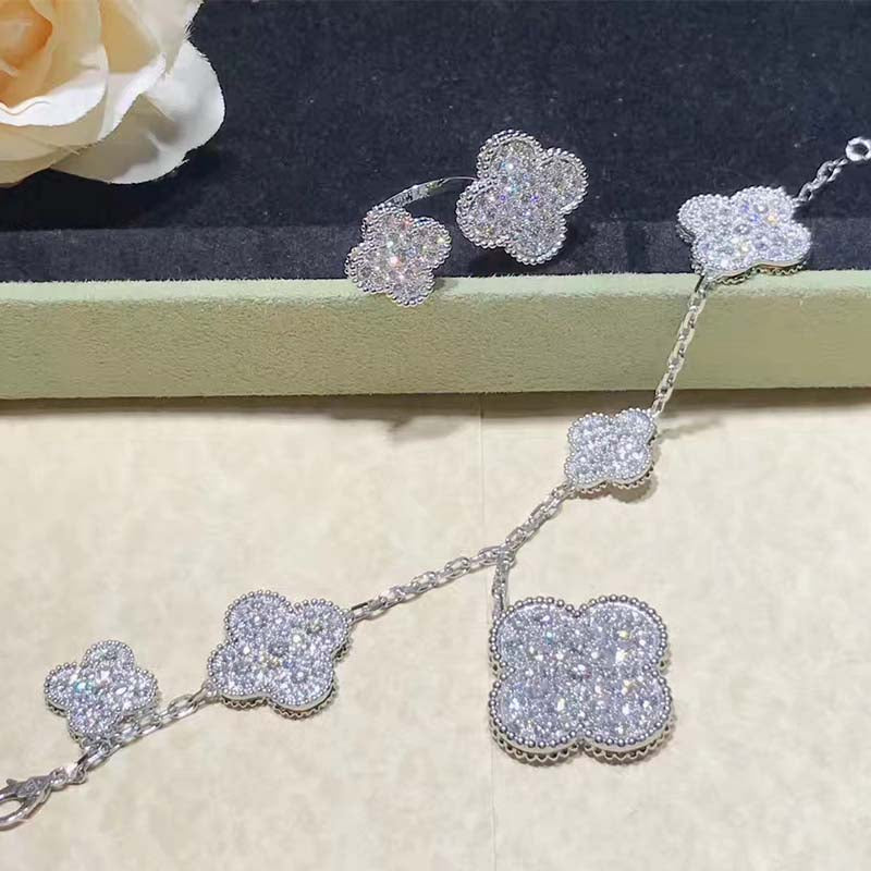 [Okajuri Jewelry]CLOVER 6 MOTIFS SILVER DIAMOND BRACELET