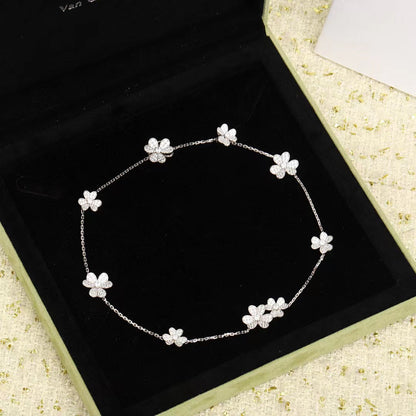[Okajuri Jewelry]FRIVOLE SILVER 9 FLOWERS NECKLACE