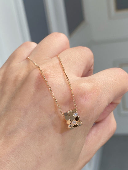[Okajuri Jewelry]BEE LOVE DIAMOND NECKLACE