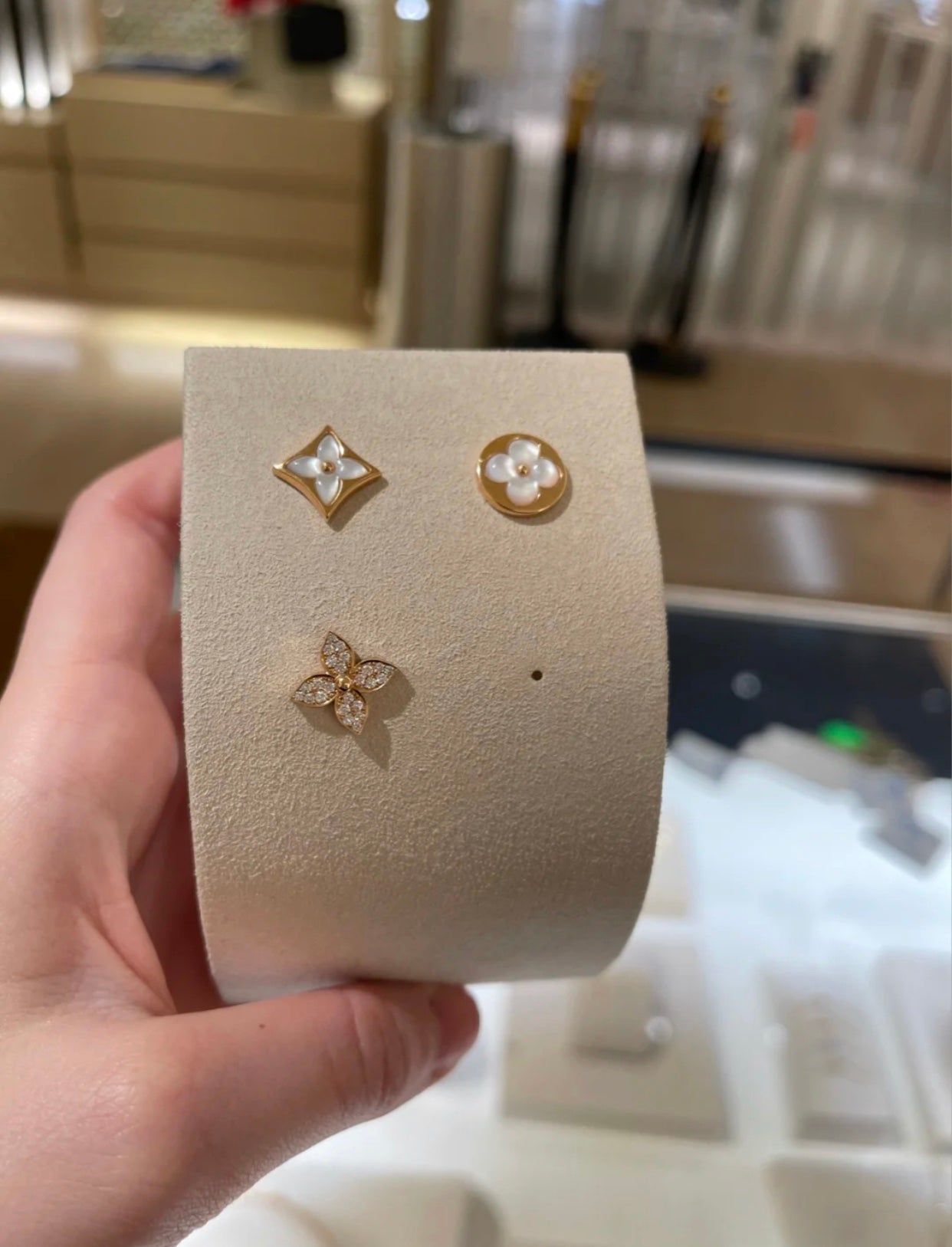 [Okajuri Jewelry]STAR BLOSSOM STUD EARRINGS PINK GOLD DIAMONDS