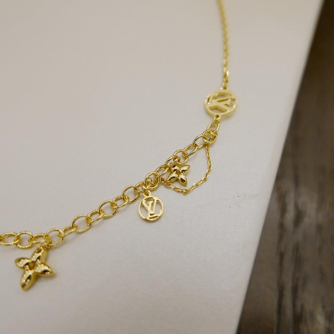 [Okajuri Jewelry]BLOOMING SUPPLE NECKLACE BRASS
