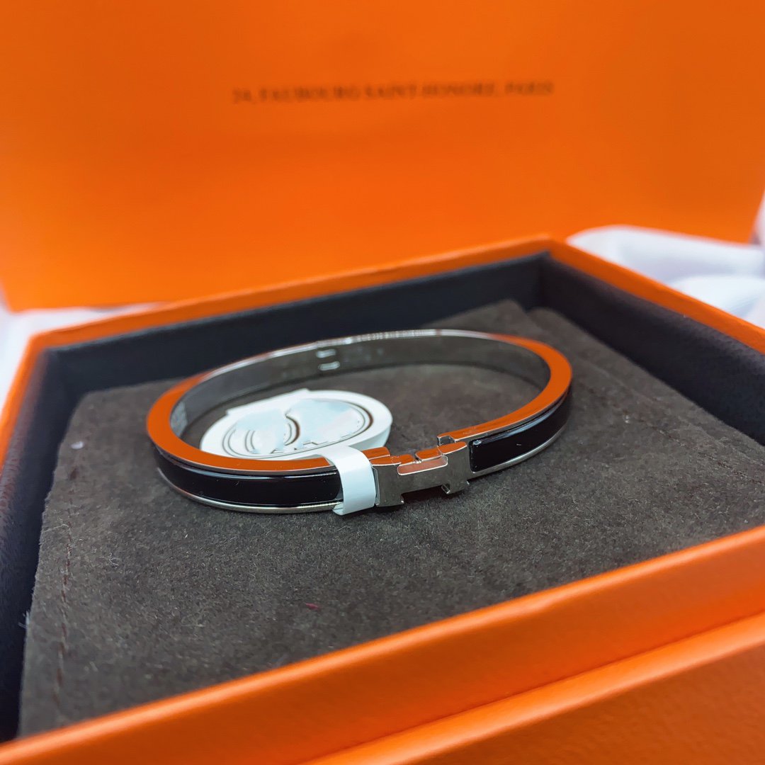 [Okajuri Jewelry]CLASSIC HM CLIC BLACK 8MM ENAMEL BRACELET