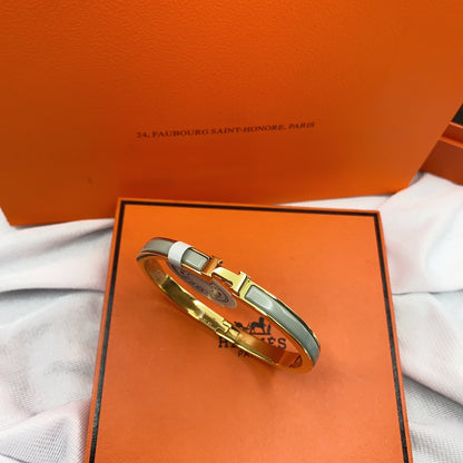 [Okajuri Jewelry]CLASSIC HM CLIC GREEN 8MM ENAMEL BRACELET