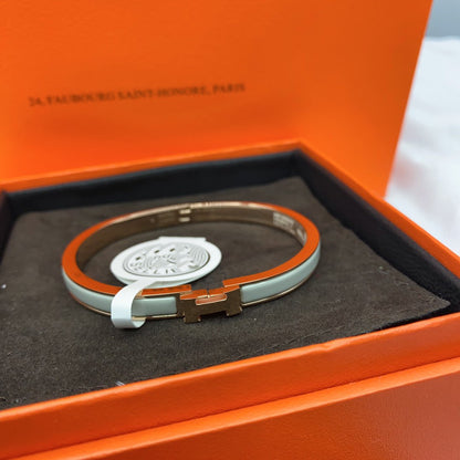 [Okajuri Jewelry]CLASSIC HM CLIC GREEN 8MM ENAMEL BRACELET