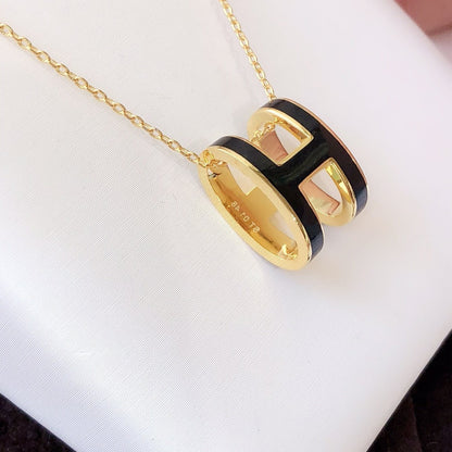 [Okajuri Jewelry]HM CLIC BLACK ENAMEL GOLD NECKLACE