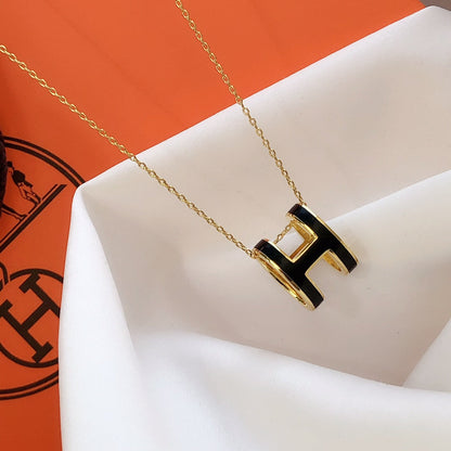 [Okajuri Jewelry]HM CLIC BLACK ENAMEL GOLD NECKLACE