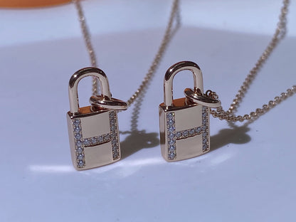 [Okajuri Jewelry]HM ADVANCED NICHE LOCK HEAD NECKLACE DIAMONDS