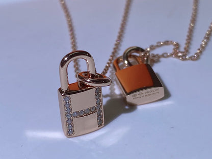 [Okajuri Jewelry]HM ADVANCED NICHE LOCK HEAD NECKLACE DIAMONDS
