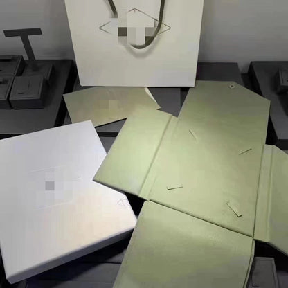 [Okajuri Jewelry]VA CLOVER BRACELET NECKLACE RING BOX GIFT BAG