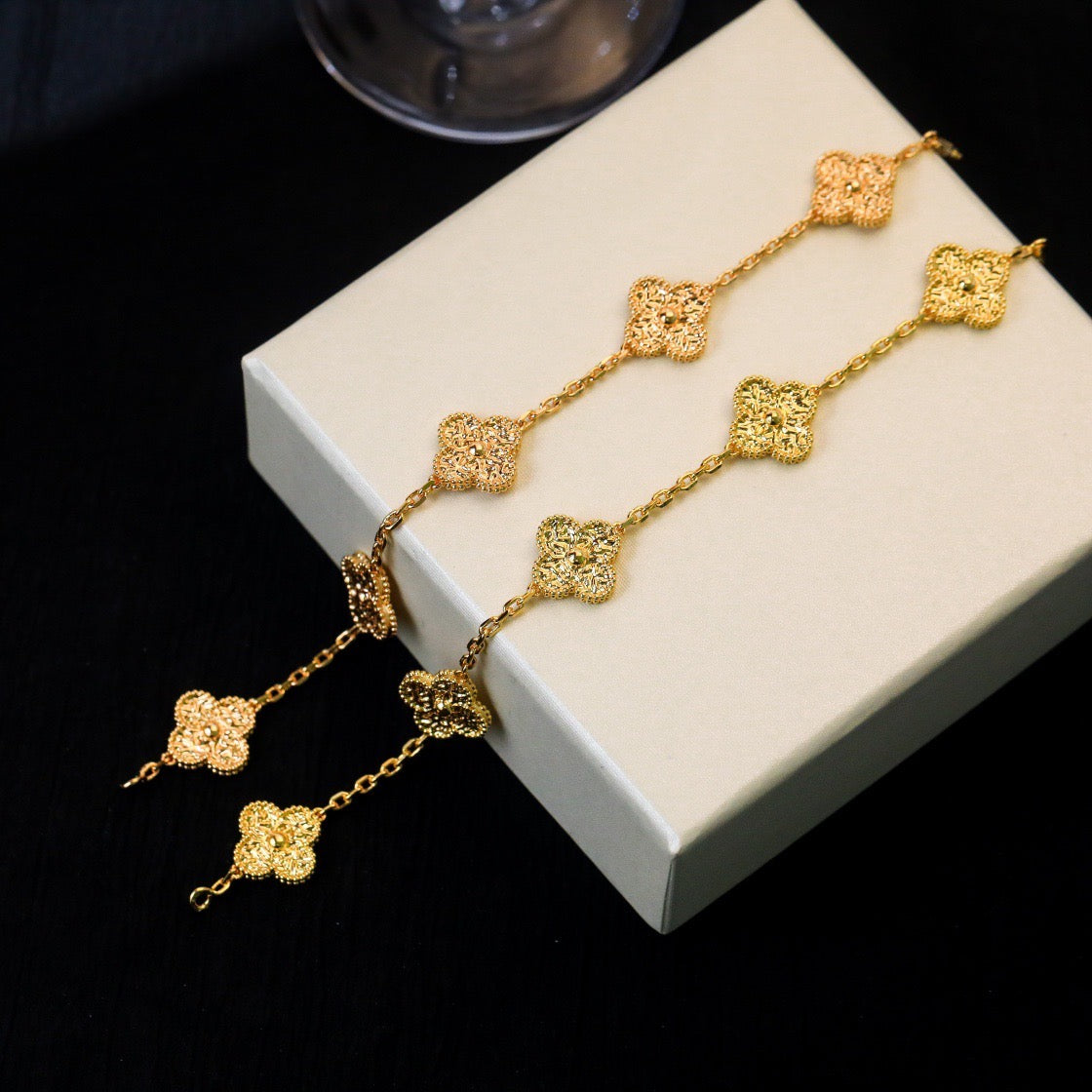 [Okajuri Jewelry]CLOVER 5 MOTIFS BRONZING BRACELET