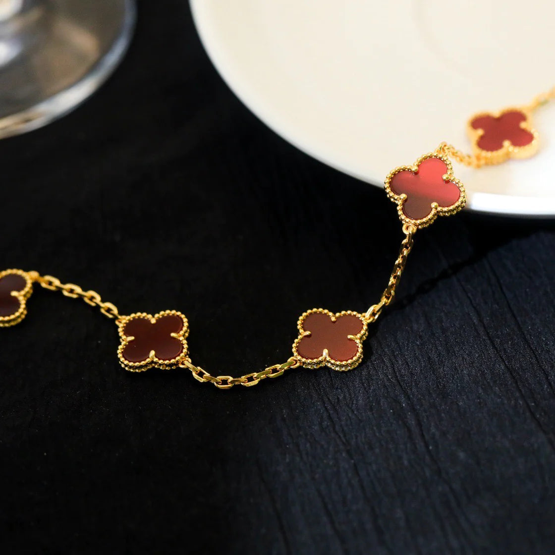 [Okajuri Jewelry]CLOVER 5 MOTIFS RED AGATE  BRACELET
