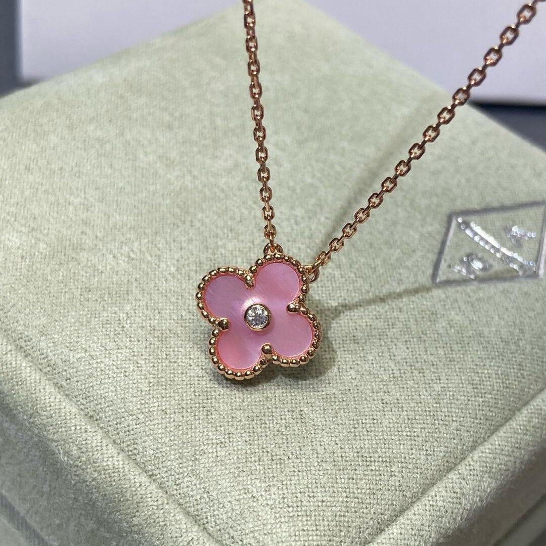 [Okajuri Jewelry]CLOVER 15MM DIAMOND PINK MOP NECKLACE