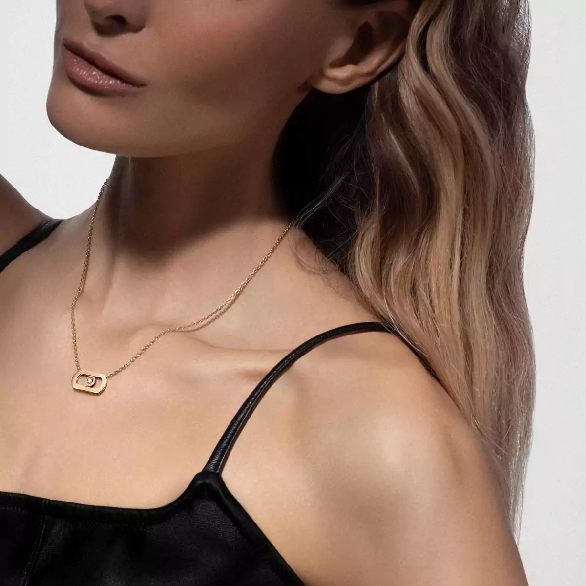 [Okajuri Jewelry]So Move Diamond Necklace in Gold