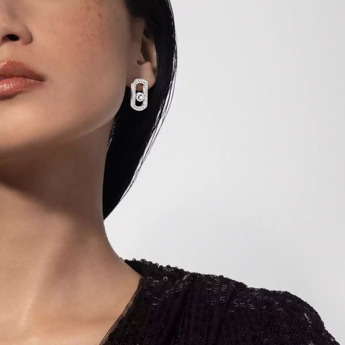 [Okajuri Jewelry]So Move Pave_-Set Diamond Earrings in Silver
