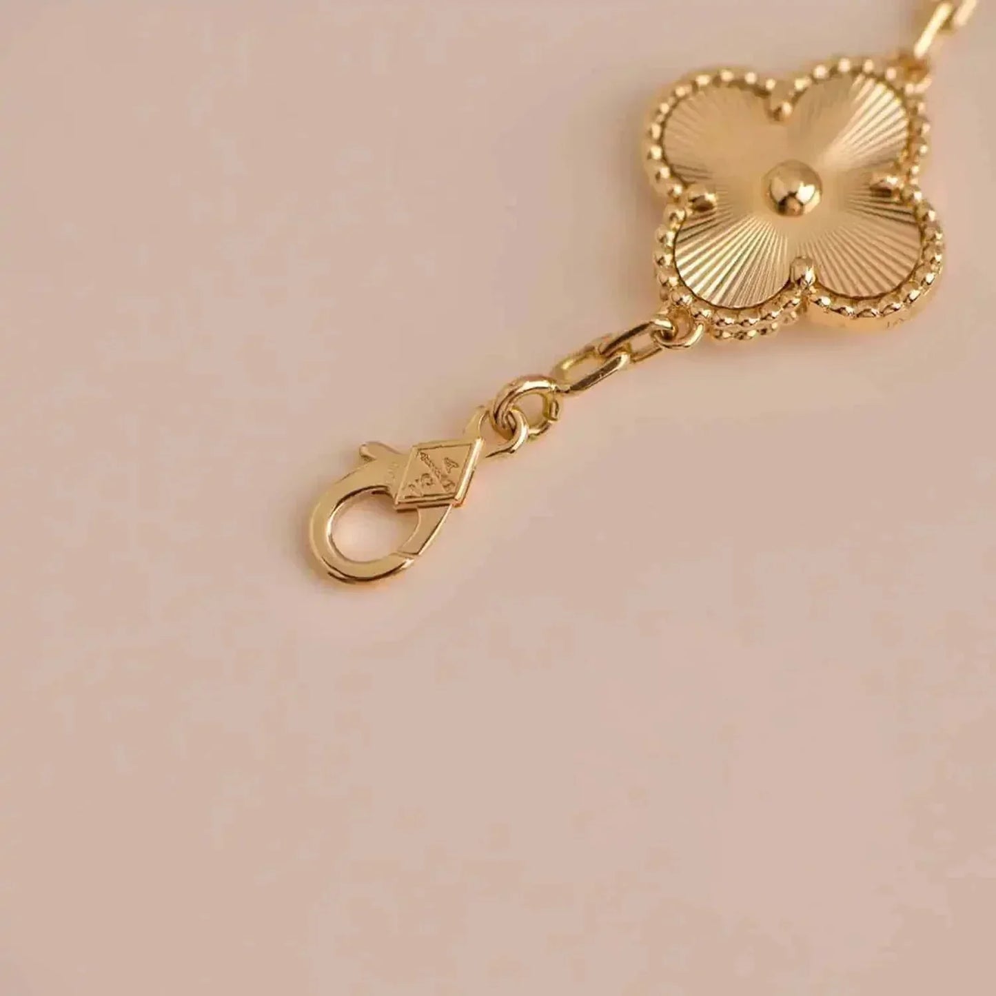 [Okajuri Jewelry]CLOVER 5 FLOWERS LASER BRACELET