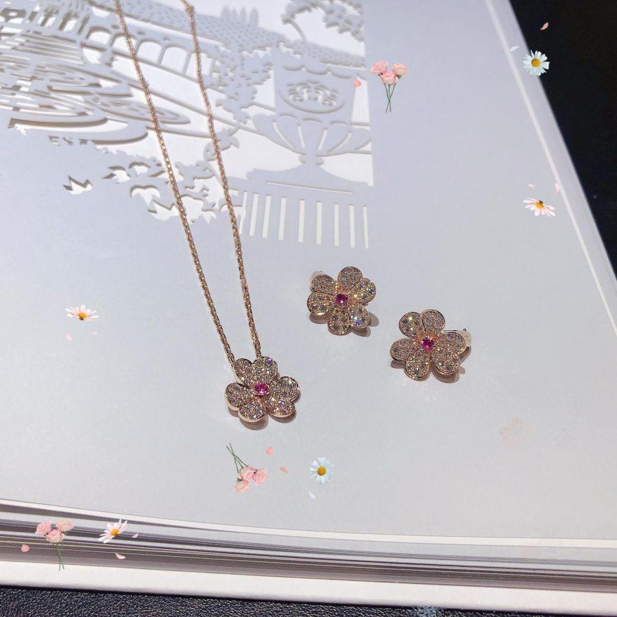 [Okajuri Jewelry]FRIVOLE ROSE GOLD FLOWER DIAMOND NECKLACE