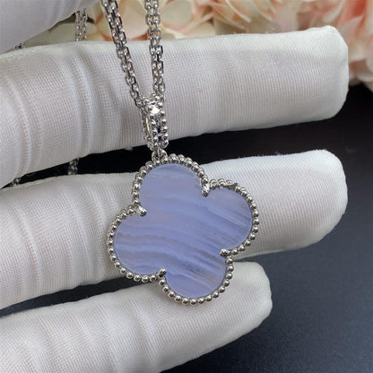 [Okajuri Jewelry]CLOVER SILVER CHALCEDONY BIG CLOVER NECKLACE
